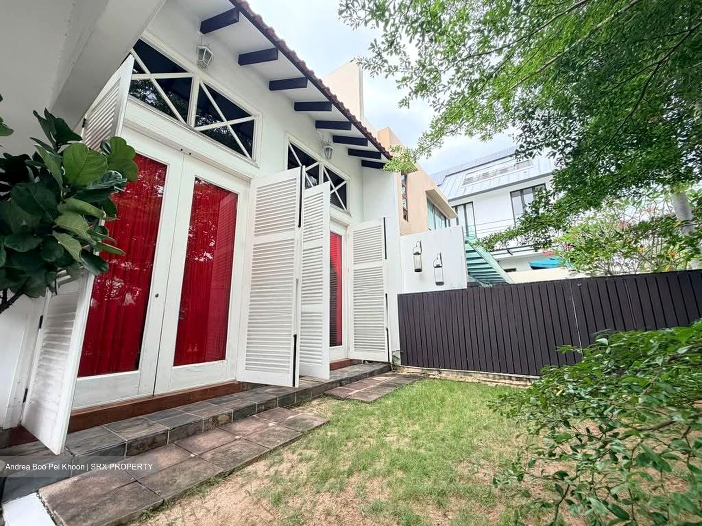 Frankel Estate (D15), Semi-Detached #536426941